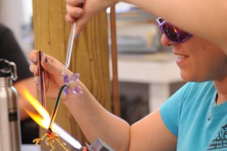 flameworking, learn flameworking, boro glass, glass sculpture, glass beads